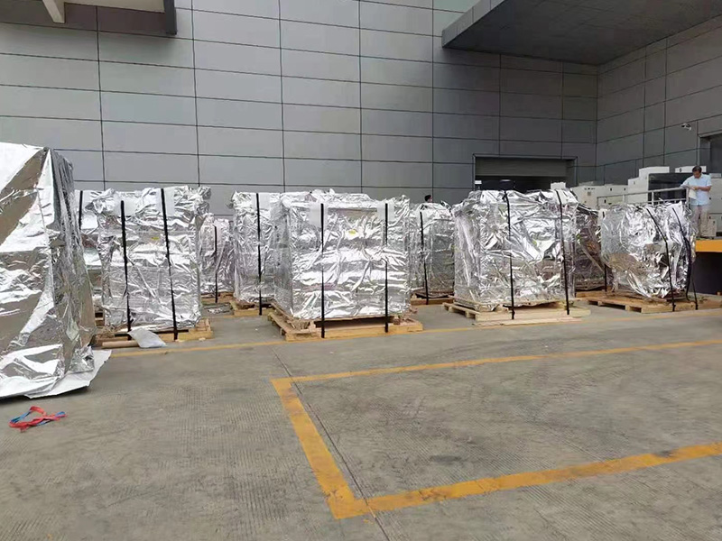 深圳公(gong)明歐菲光出口(kǒu)真空木箱